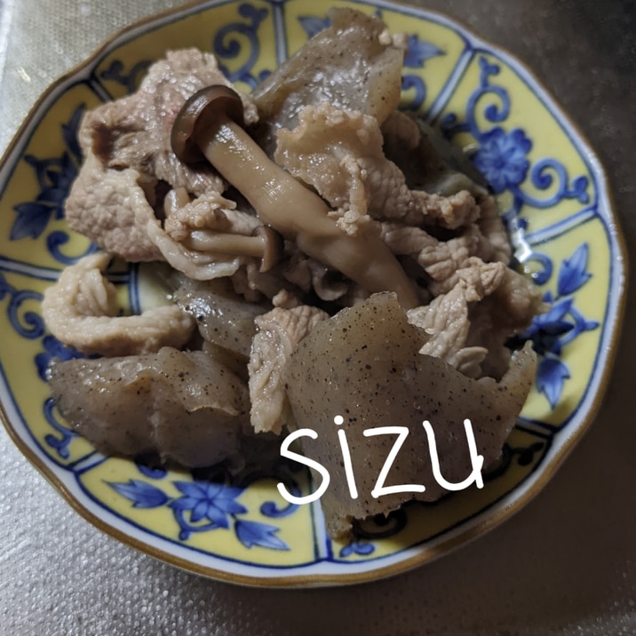 豚肉とこんにゃくのごま油炒め